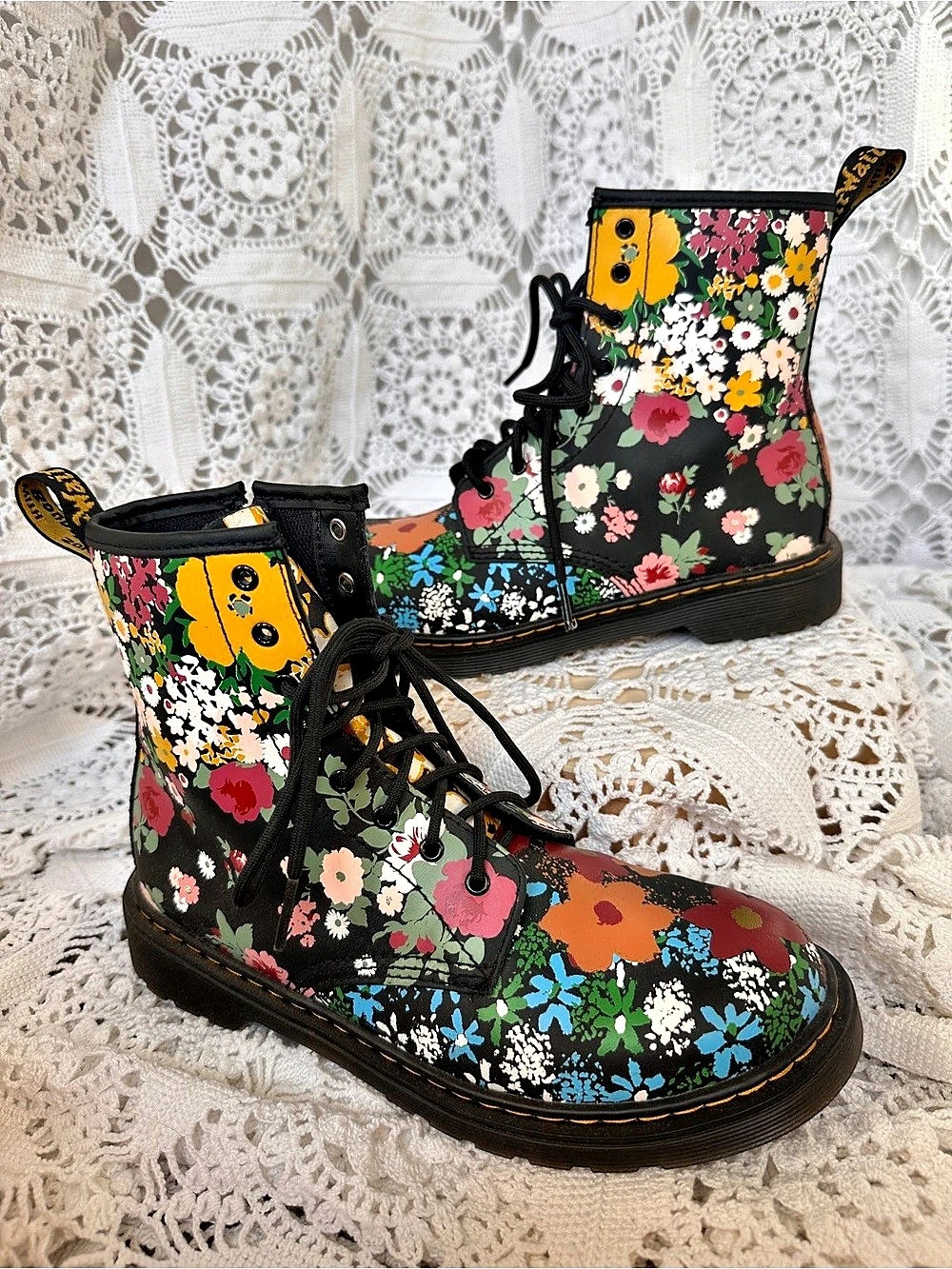 Dr. Martens 1460 Y Floral Mash Up Boots US Women 7 Side Zipper Excellent